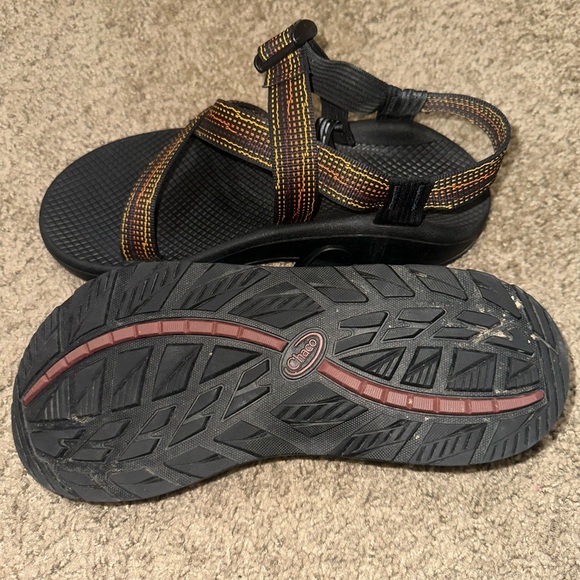 Sandals_&_Flip_Flops